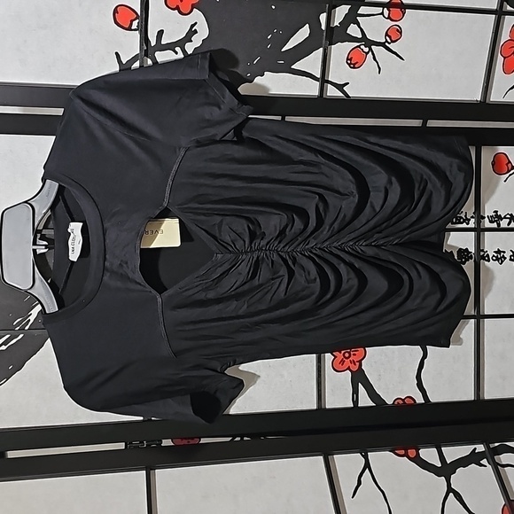 LNA Clothing Juliana Cut Out Black Top Size Small NWT - Picture 2 of 7